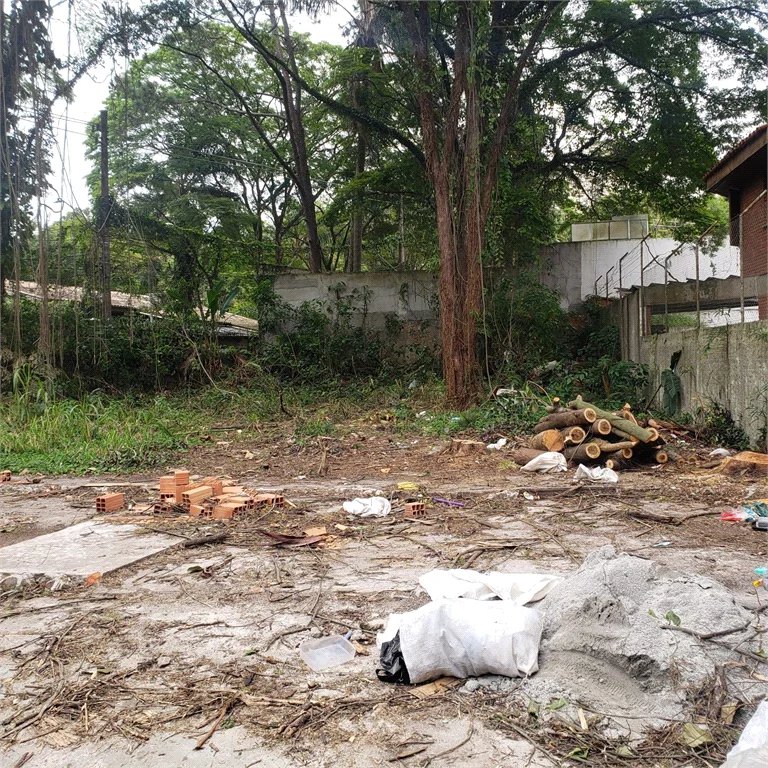 Terreno à venda em Jardim Morumbi, São Paulo, SP
