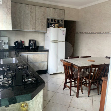 Casa à venda com 2 quartos, sendo 1 suíte, em Vila Progresso, Salto, SP