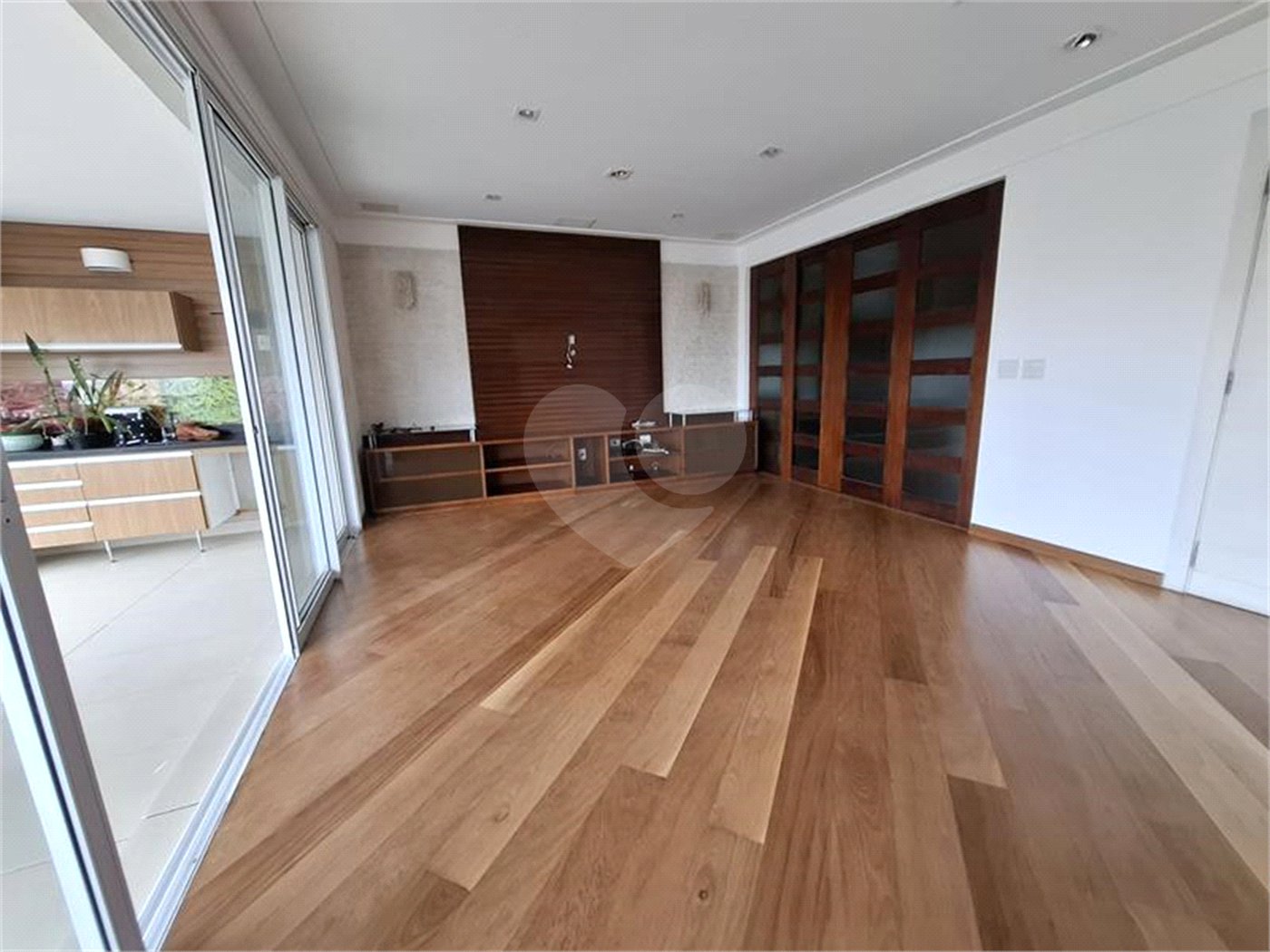 Apartamento para alugar com 3 suítes em Santana, São Paulo, SP