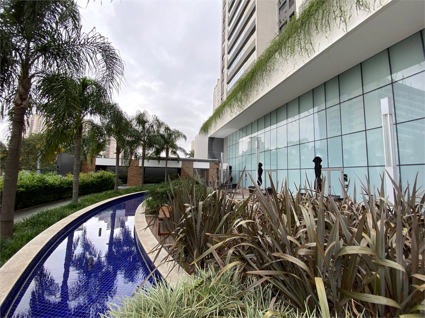 Apartamento à venda com 3 suítes em Vila Leopoldina, São Paulo, SP