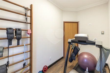 Casa à venda com 4 quartos, sendo 3 suítes,  no condomínio Royal Park, Ribeirão Preto - SP