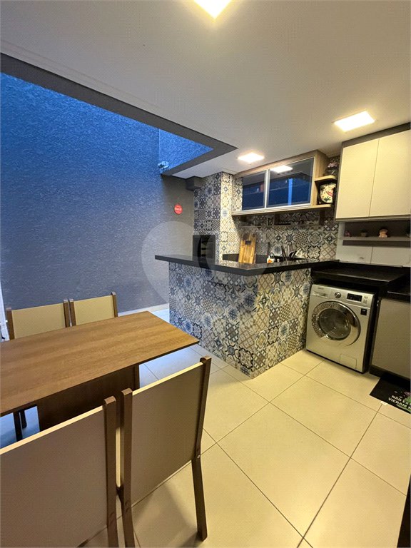 Casa à venda com 3 suítes em Vila Comercial, São Paulo, SP