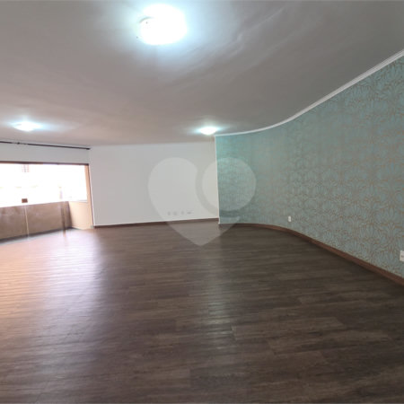 Apartamento à venda com 3 quartos, sendo 2 suítes, no Centro, Sorocaba, SP