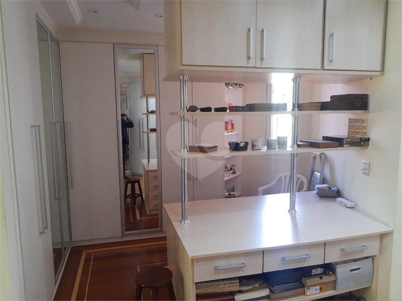 Casa à venda com 5 suítes em Jardim Leonor, São Paulo, SP