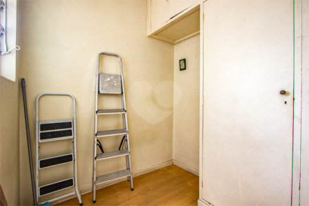 Apartamento à venda com 3 quartos, sendo 1 suíte, em Pinheiros, São Paulo, SP