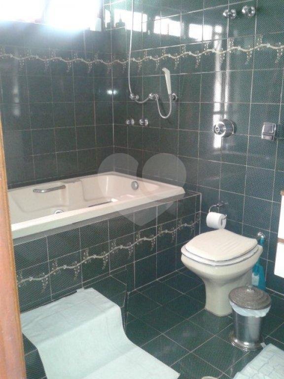 Sobrado à venda com 3 quartos, sendo 1 suíte, em Palmas do Tremembé, São Paulo, SP