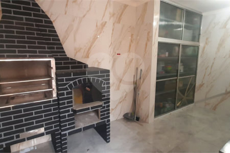 Sobrado à venda com 3 quartos, sendo 1 suíte, em Jardim Sarah, São Paulo, SP