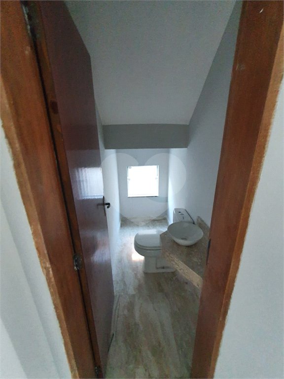 Casa à venda com 3 suítes em Vila Maricy, Guarulhos, SP