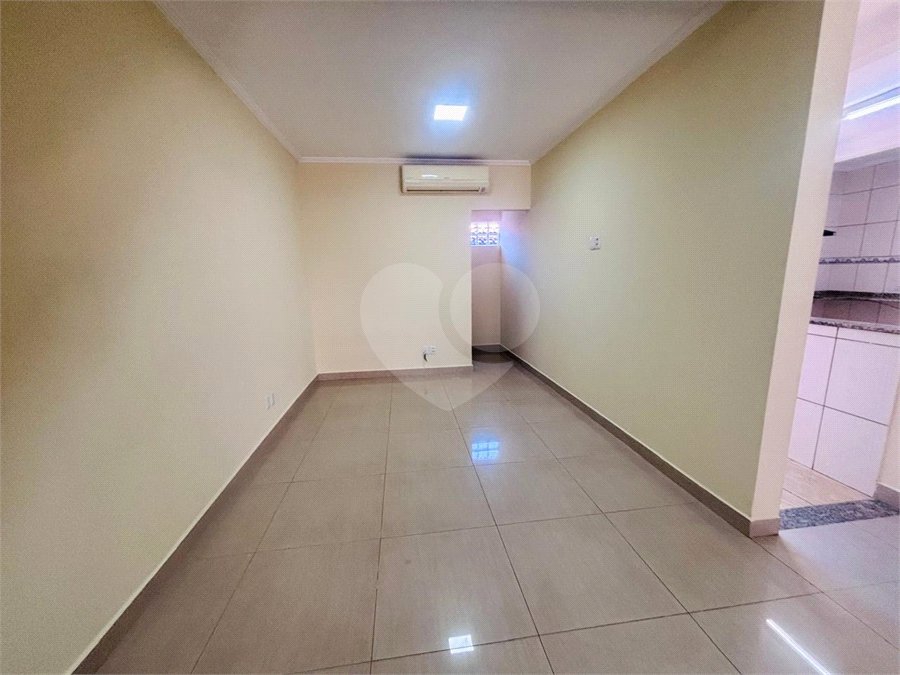 Casa para alugar com 3 quartos, sendo 1 suíte,  em Wanel Ville, Sorocaba, SP