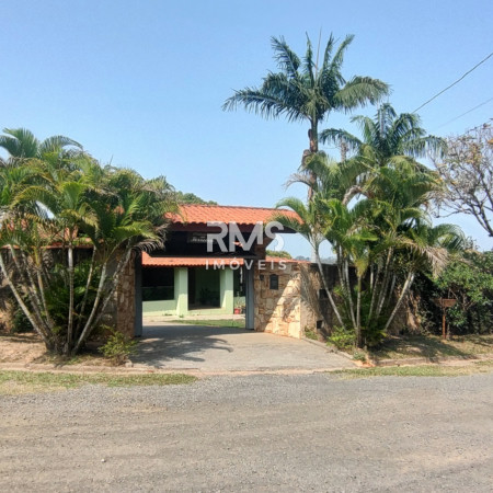 Chácara à venda com 4 quartos, sendo 2 suítes,  em Chácara Sete Quedas, Itu, SP