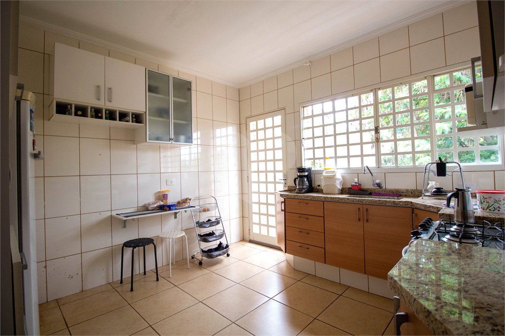 Casa à venda com 3 quartos, sendo 1 suíte, em Jardim São José, São Roque, SP