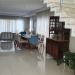 CASA A VENDA NO URBANOVA COM 390M², 5 DORMITORIOS, 6 BANHEIROS, PISCINA, 3 VAGAS, Sjc