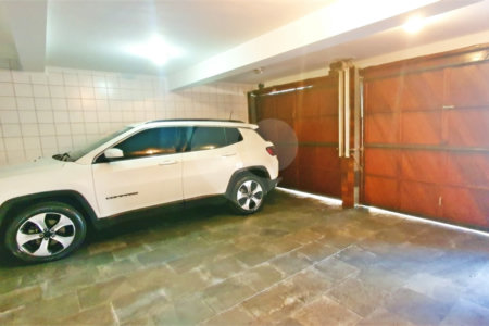 Sobrado à venda com 4 quartos, sendo 3 suítes, em Vila Paulicéia, São Paulo, SP