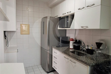 Apartamento à venda com 3 quartos, sendo 1 suíte, em Vila Paiva, São Paulo, SP