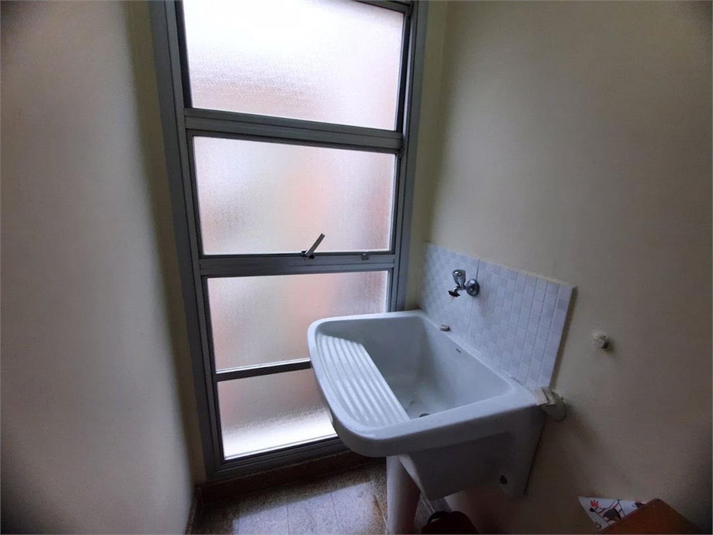 Apartamento à venda, 104 m² por R$ 440.000,00 - Jardim das Conchas - Guarujá/SP