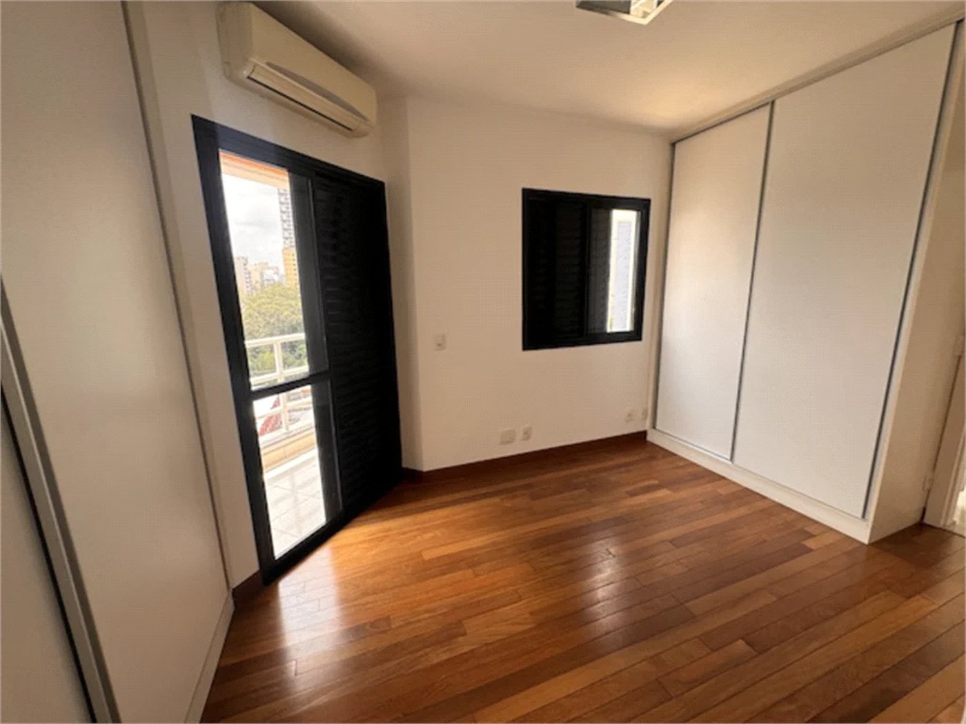 Cobertura à venda com 3 suítes em Cidade Monções, São Paulo, SP