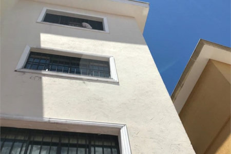 Sobrado à venda com 4 quartos em Parque Vitória, São Paulo, SP