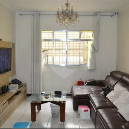 Casa à venda com 3 quartos, sendo 1 suíte,  em Vila Monumento, São Paulo, SP