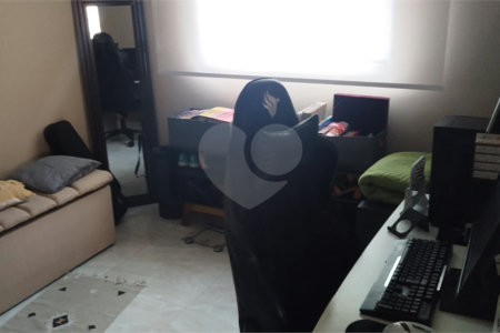 Apartamento à venda com 2 quartos, sendo 1 suíte,  em Vila Nova Socorro, Mogi das Cruzes, SP