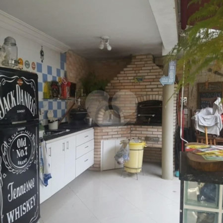 Sobrado à venda com 4 quartos, sendo 2 suítes,  em Jardim São Paulo(zona Norte), São Paulo, SP