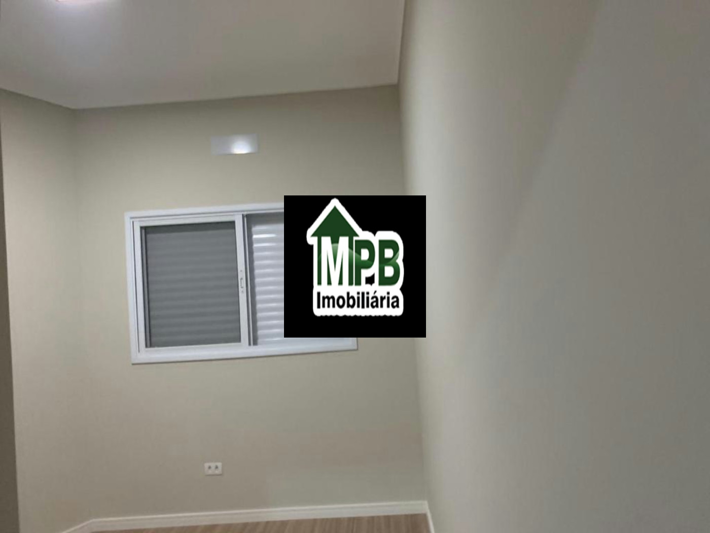 Casa à venda com 3 quartos, sendo 1 suíte, no condomínio Horto Florestal Villagio, Sorocaba - SP