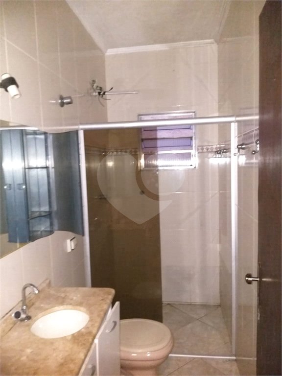 Sobrado à venda com 3 quartos, sendo 1 suíte, em Jardim Cruz do Corisco, São Paulo, SP