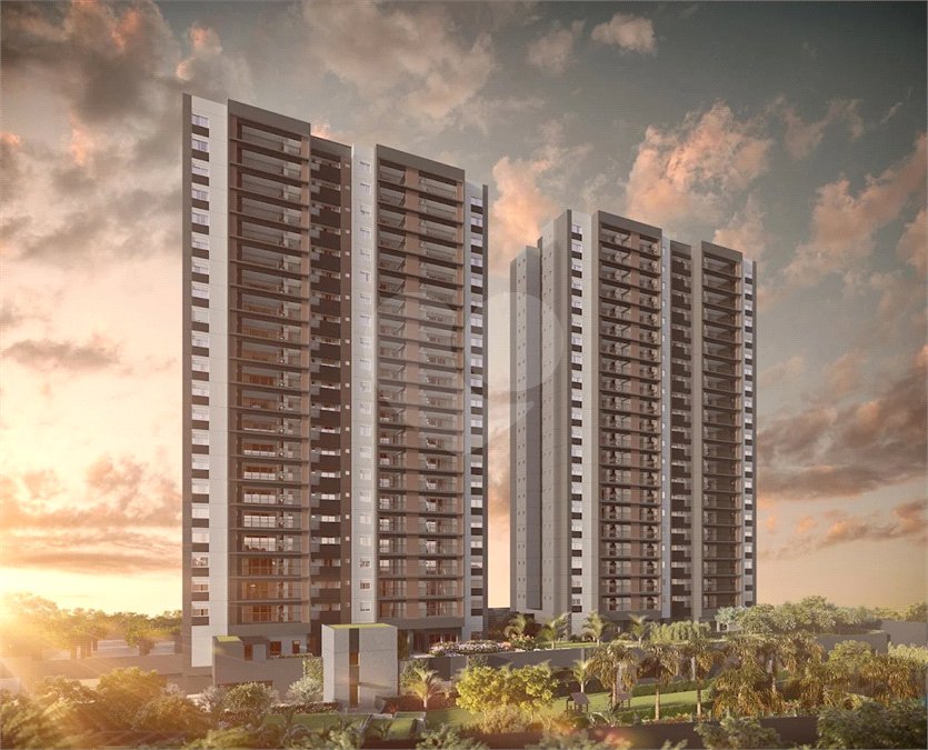 Apartamento à venda com 3 suítes em Vila Regente Feijó, São Paulo, SP
