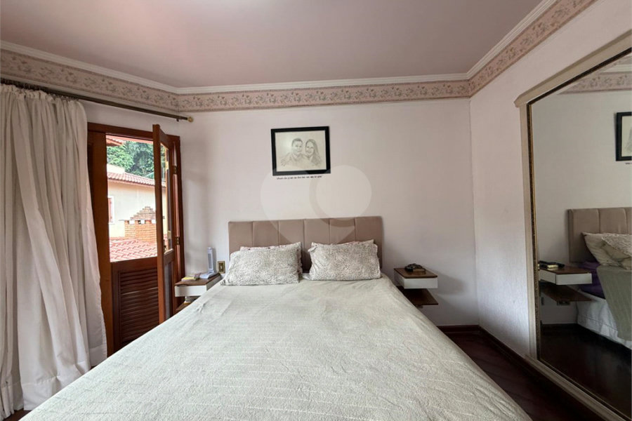 Casa à venda ou para alugar com 3 quartos, sendo 1 suíte, no condomínio Da Serra, São Paulo - SP