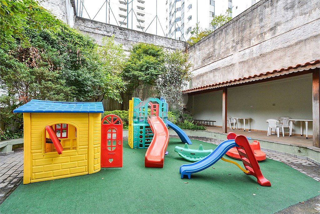 Cobertura à venda com 3 quartos em Vila Mariana, São Paulo, SP