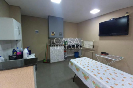 Sobrado à venda com 3 quartos, sendo 1 suíte, em Jardim Abaeté, Sorocaba, SP