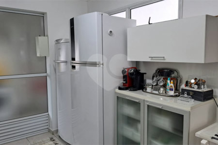 Apartamento à venda com 4 quartos, sendo 2 suítes, em Cidade São Francisco, São Paulo, SP