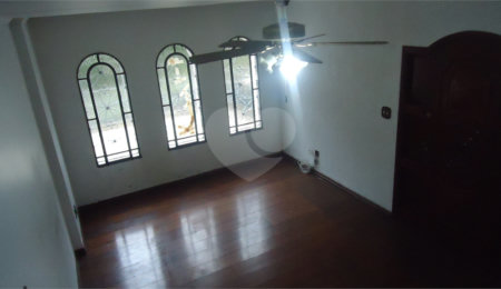 Sobrado à venda com 3 quartos, sendo 2 suítes,  em Mandaqui, São Paulo, SP
