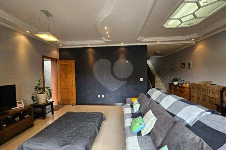 Casa à venda com 3 quartos, sendo 1 suíte, em Vila Fiat Lux, São Paulo, SP