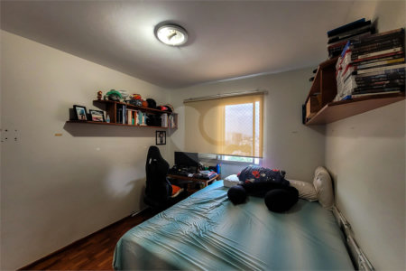 Apartamento à venda com 3 quartos, sendo 1 suíte,  em Vila Clementino, São Paulo, SP