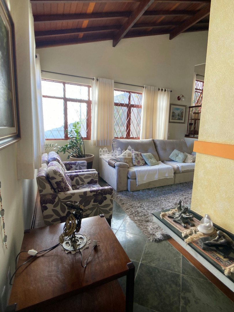 Casa, 3 quartos, 266 m² - Foto 25