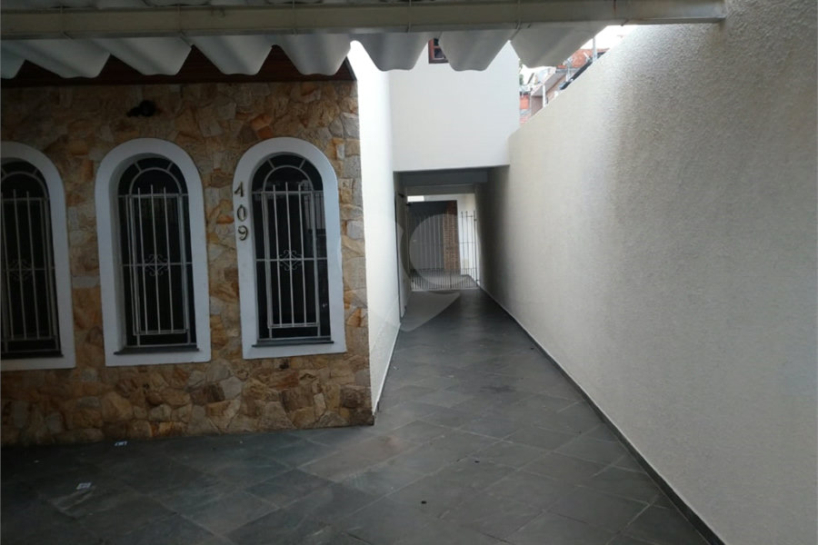 Sobrado à venda com 3 quartos, sendo 1 suíte, em Tremembé, São Paulo, SP