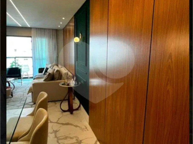 Apartamento à venda com 3 suítes em Santana, São Paulo, SP