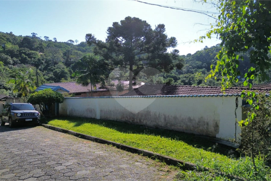 Casa à venda com 2 quartos no condomínio Residencial Cerros Verdes, Mairiporã - SP