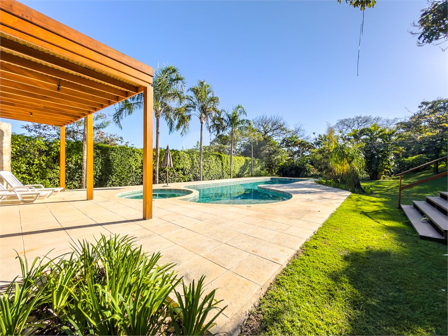 Casa à venda com 6 quartos, sendo 5 suítes,  no condomínio Lagos do Shanadu, Indaiatuba - SP