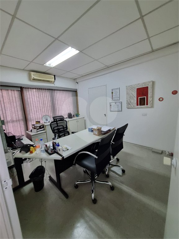 Sala à venda em Chácara Santo Antônio, São Paulo, SP