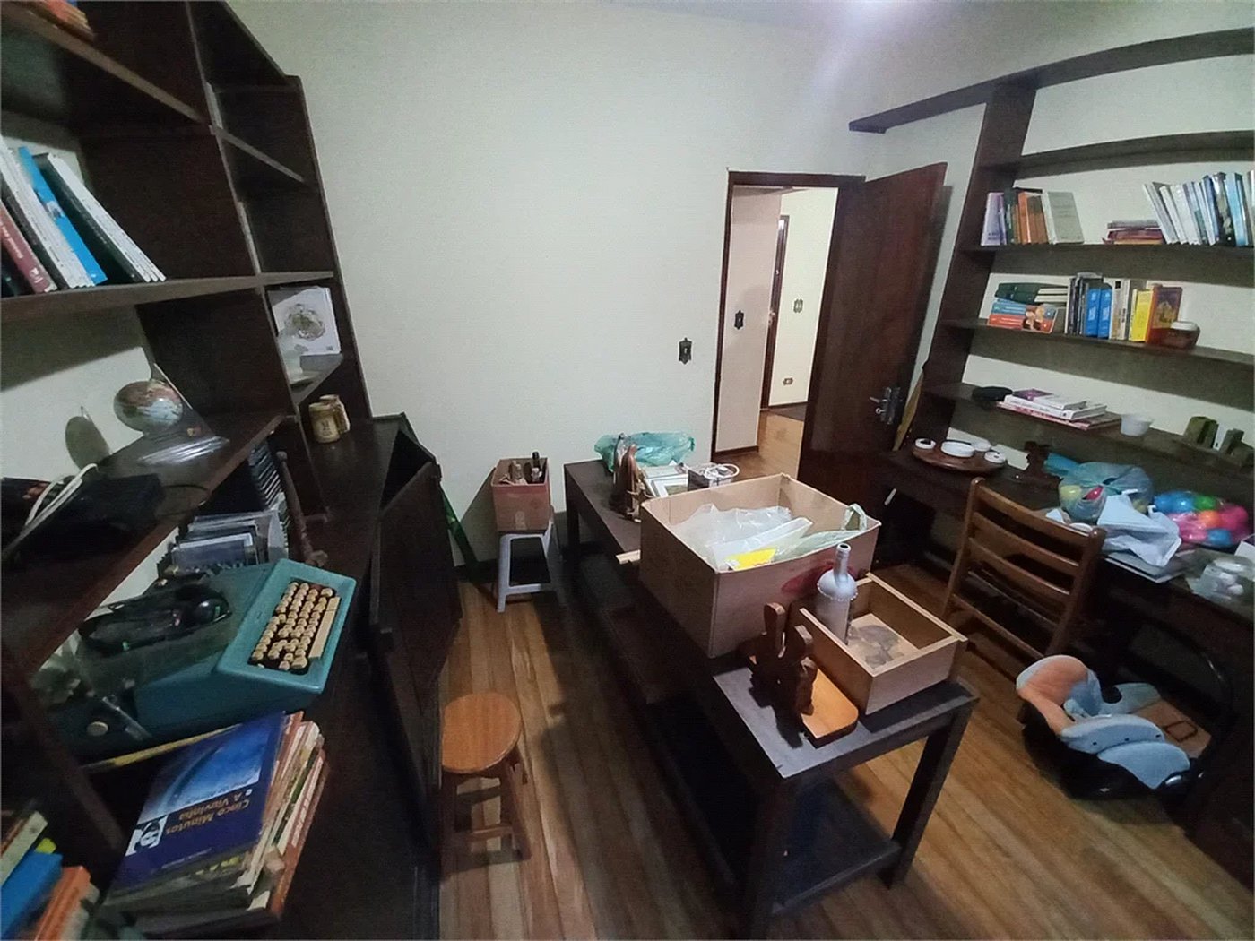Casa à venda com 4 quartos, sendo 2 suítes, em Parque Esmeralda, São Paulo, SP