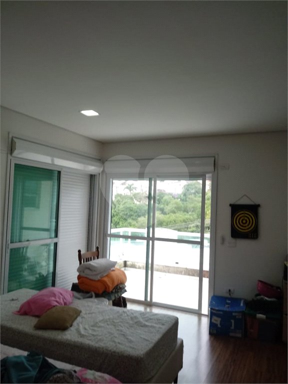 Casa à venda com 3 suítes,  no condomínio Aruã, Mogi das Cruzes - SP