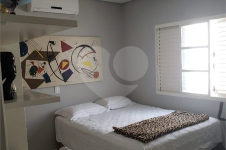 Casa à venda com 3 suítes em Vila Harmonia, Araraquara, SP