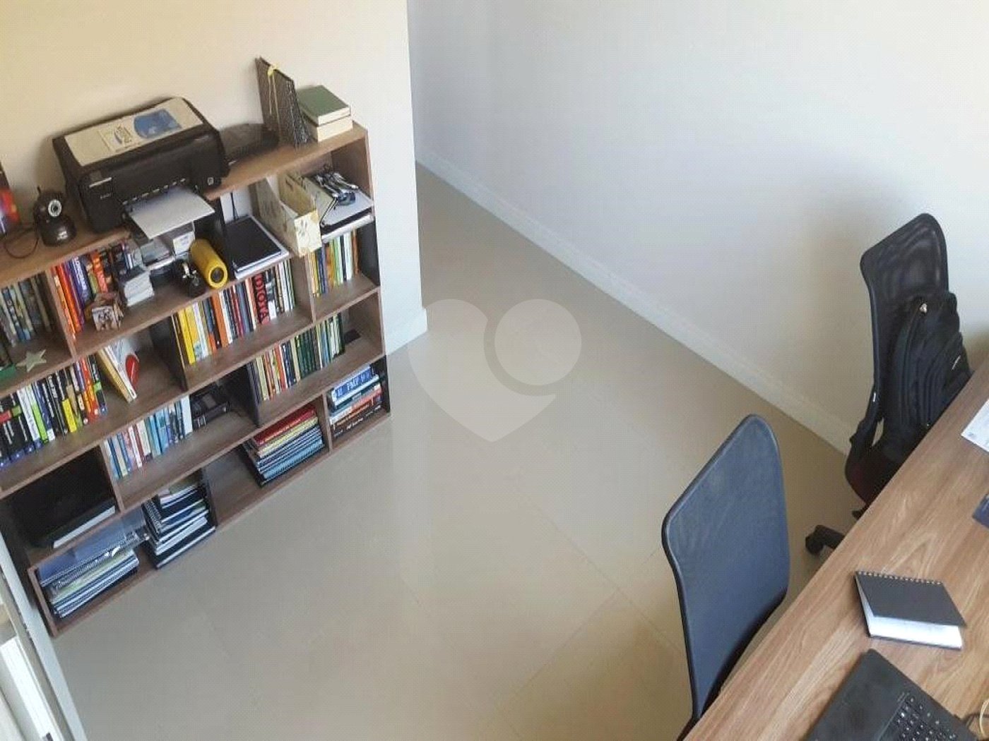 Casa à venda com 4 quartos, sendo 2 suítes, no condomínio Village Ipanema, Araçoiaba da Serra - SP