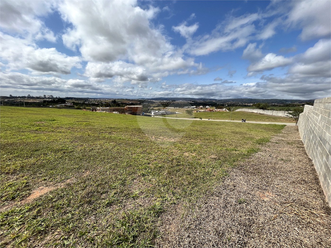 Terreno à venda no condomínio Up Residencial, Votorantim - SP
