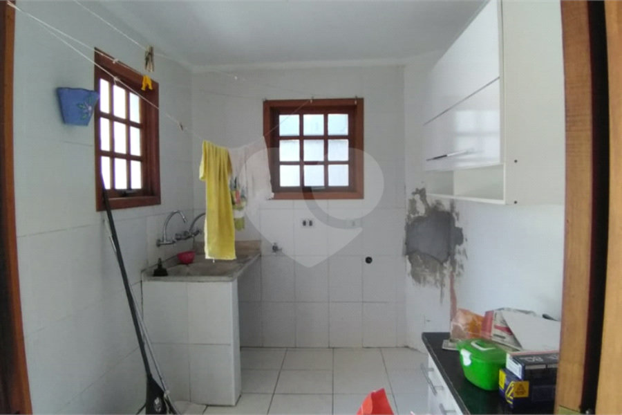 Casa à venda com 4 quartos, sendo 2 suítes, em Barreiro, Mairiporã, SP