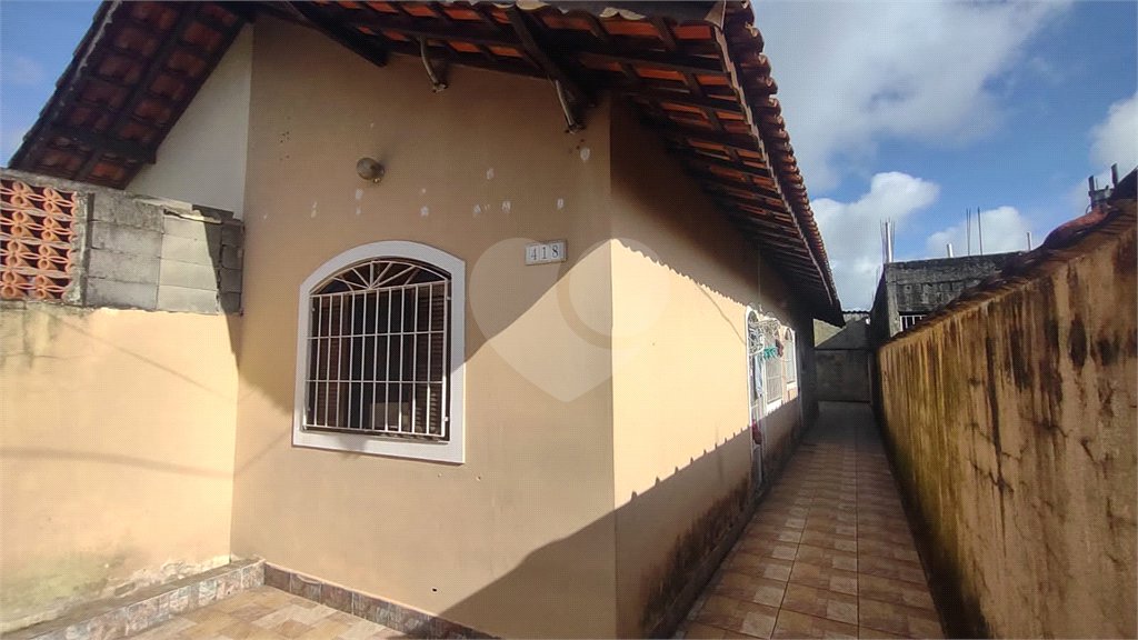 Casa à venda com 2 quartos em Suarão, Itanhaém, SP