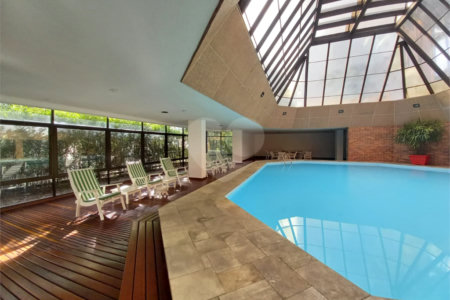 Apartamento à venda com 4 quartos, sendo 3 suítes, em Vila Andrade, São Paulo, SP