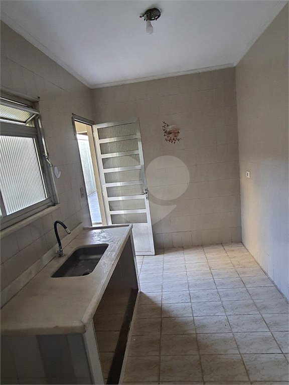 Sobrado à venda com 4 quartos, sendo 1 suíte, em Vila Pereira Barreto, São Paulo, SP