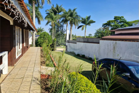 EXCELENTE RESIDÊNCIA À VENDA NO CONDOMÍNIO COLINAS VERDES – ARUJÁ/SP